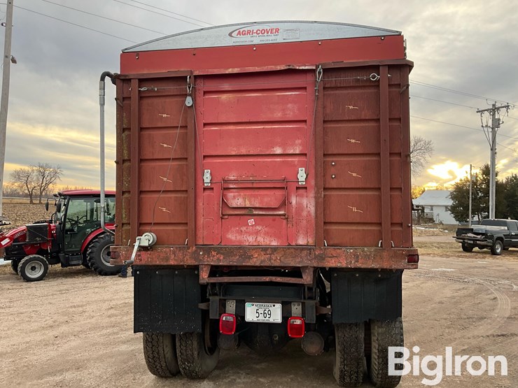 1974-chevrolet-c65-image-6