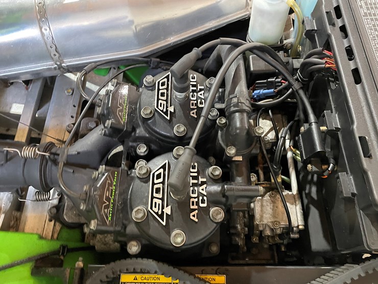 2002-caterpillar-900-image-20