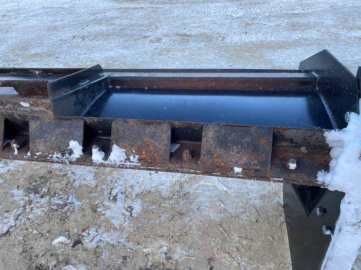 #3791-•-10'-skid-steer-snow-pusher-image-16