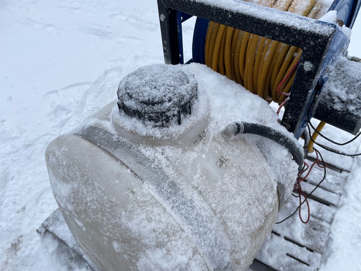 #3829-•-used-pressure-washer-unit-image-1