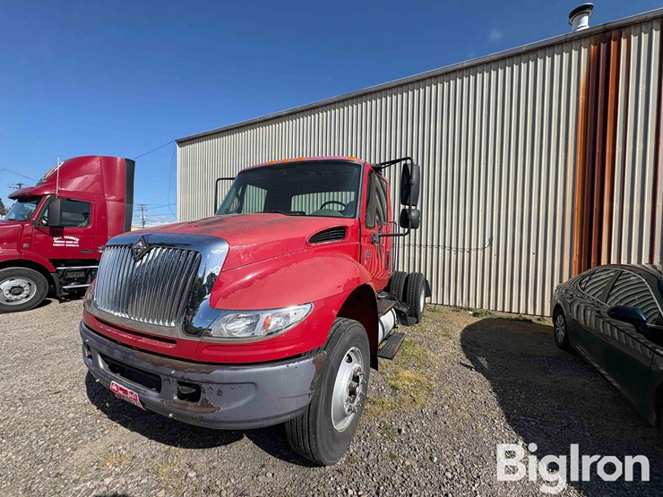 2007-international-durastar-4400-image-9