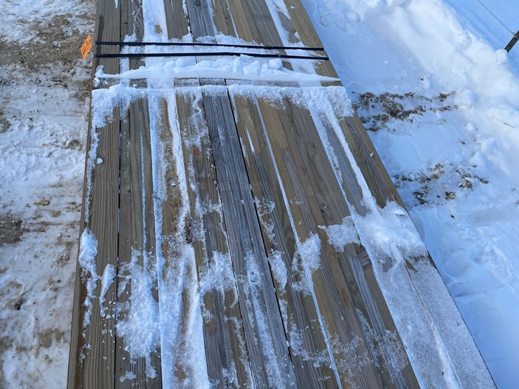 #3789-•-bundle-of-laminated-wood-beams-image-14