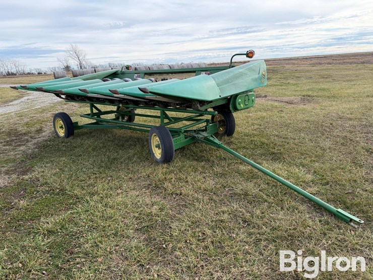 john-deere-693-image-1