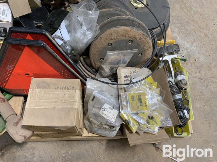 john-deere-planter-parts-image-16