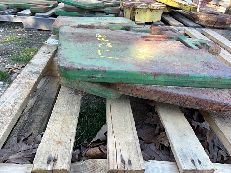 4-john-deere-weights;-located-at-7241-roxbury-rd,-charles-city,-va,-please-call804.837.9940-or-804.651.4404-with-questions-image-3