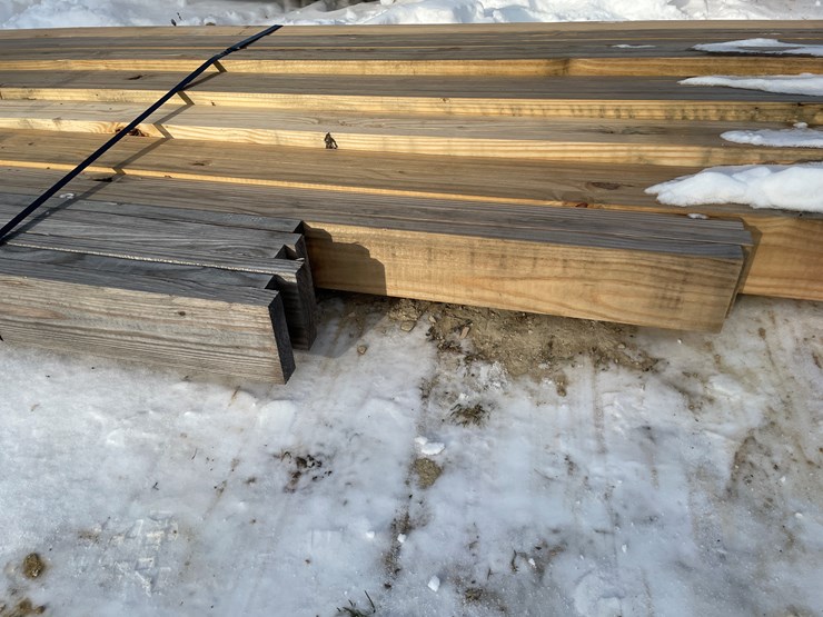#3787-•-bundle-of-laminated-wood-beams-image-22
