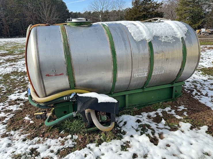1200-gal-stainless-steel-nurse-tank;-located-at-7241-roxbury-rd,-charles-city,-va,-please-call-804.837.9940-or-804.651.4404-with-questions-image-2