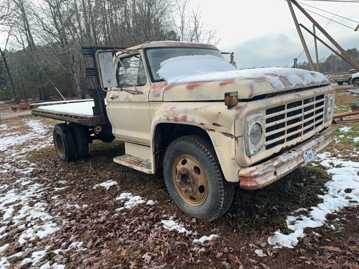 1977-ford-600-image-50