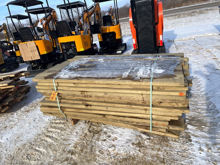 #3809-•-bundle-of-green-treated-lumber-image-2