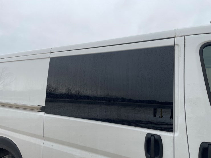 2022-dodge-1500-image-18