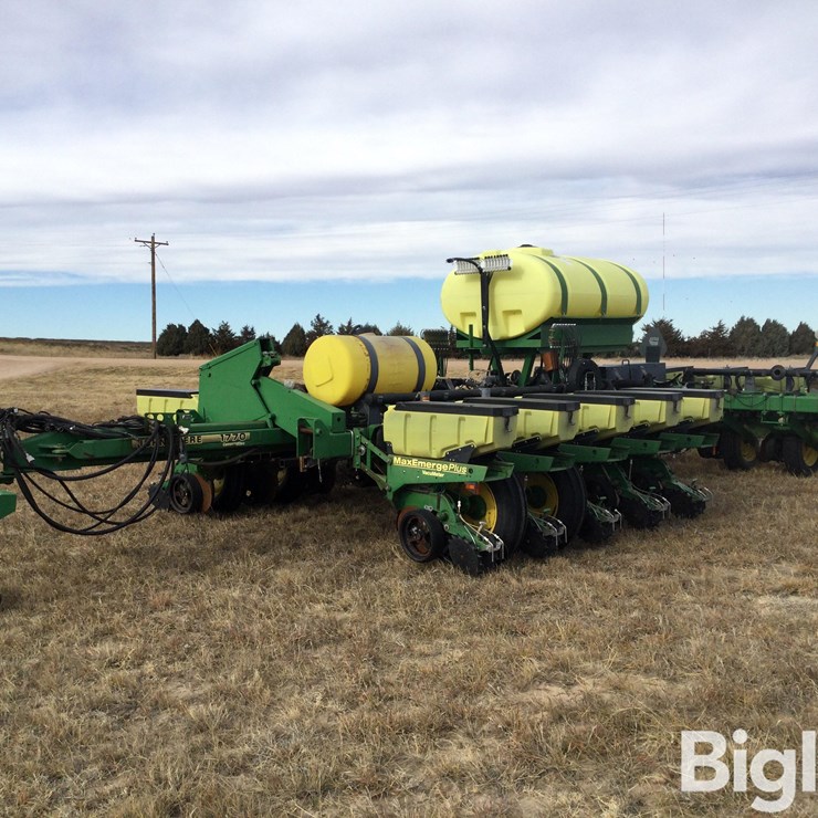 1998 JOHN DEERE 1770