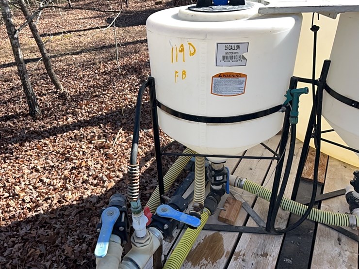 35-gallon-chemical-induction-poly-tank;-located-at-7241-roxbury-rd,-charles-city,-va,-please-call-804.837.9940-or-804.651.4404-with-questions-image-1
