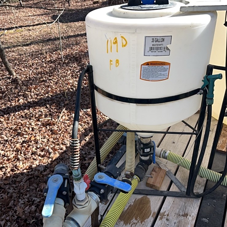 35 GALLON CHEMICAL INDUCTION POLY TANK; LOCATED AT 7241 ROXBURY RD, CHARLES CITY, VA, PLEASE CALL 804.837.9940 OR 804.651.4404 WITH QUESTIONS