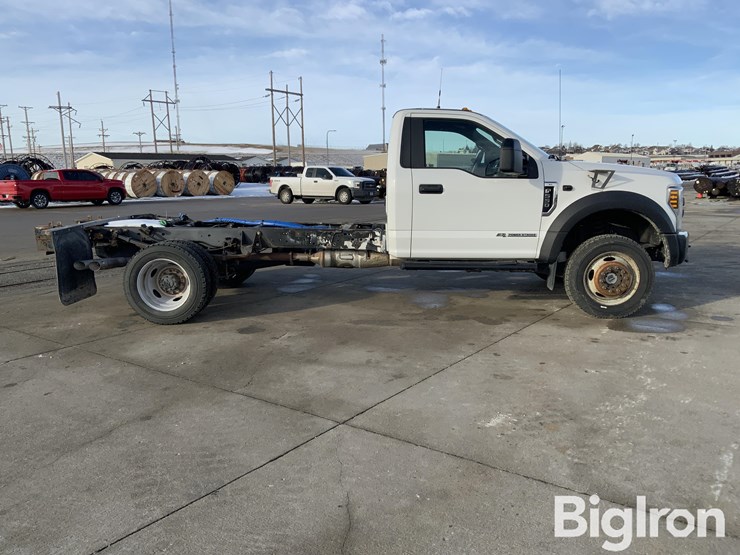 2018-ford-f550-xl-image-4