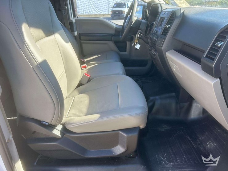 2015-ford-f150-image-15