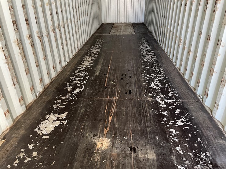 #104-•-40'-high-cube-shipping-container-image-9