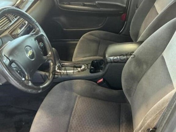 2014-chevrolet-impala-sdn-image-19