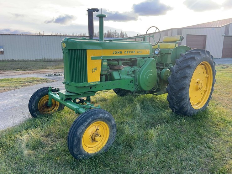 1957-john-deere-720-image-7