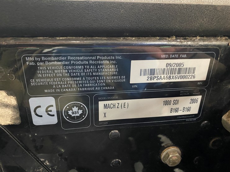 #3789-•-2006-ski-doo-mach-z-1000-sdi-snowmobile-image-23