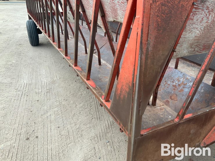 econo-grazer-bale-feeder-wagon-image-15