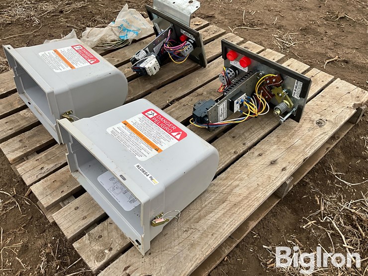 valley-pivot-tower-control-boxes-image-7