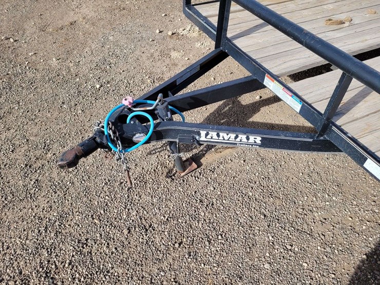 2017-lamar-flatbed-trailer-image-2