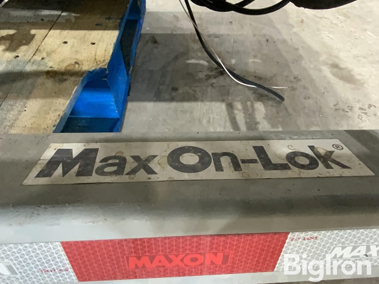 2022-maxon-gpt-25-tuk-a-away-aluminum-lift-gate-image-9