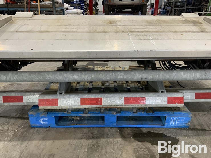 2022-maxon-gpt-25-tuk-a-away-aluminum-lift-gate-image-20