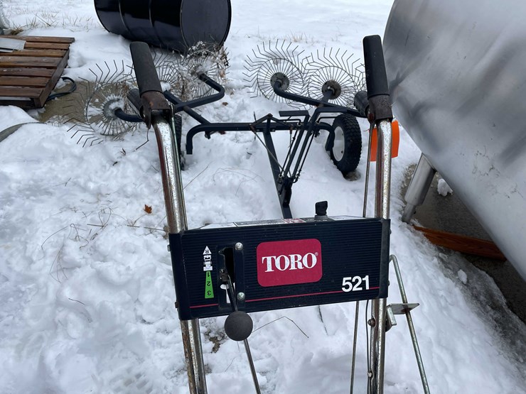 #3536-•-toro-snow-blower-image-7