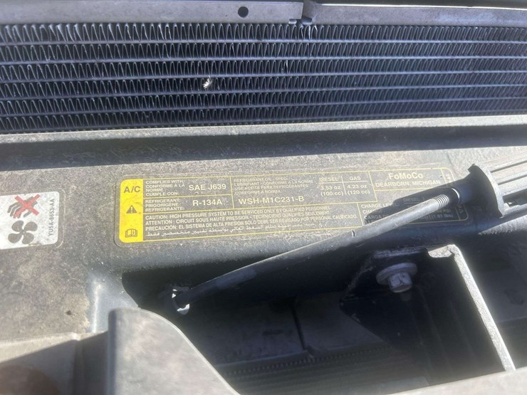 2012-ford-f550-image-37