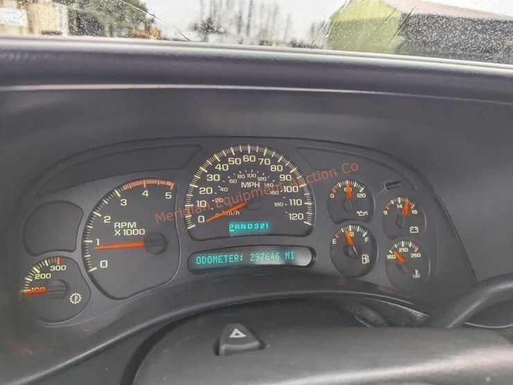 chevrolet-3500-image-12