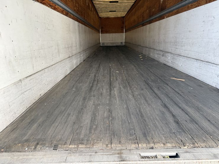 2016-utility-van-image-8