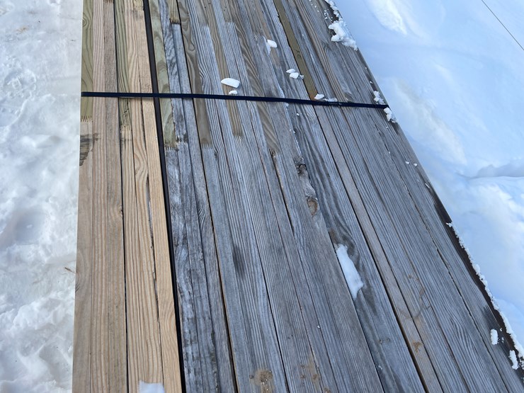 #3788-•-bundle-of-laminated-wood-beams-image-13