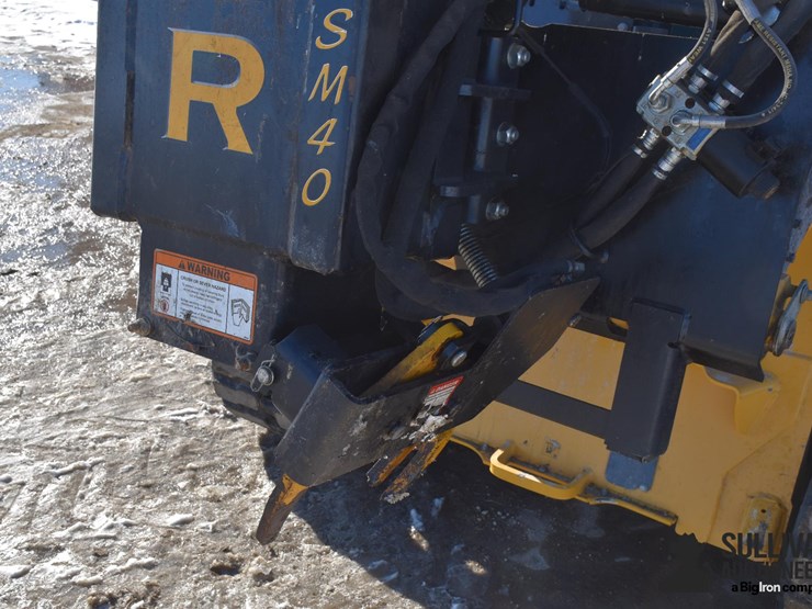 danuser-hammer-sm40-post-driver-skid-steer-attachment-image-12