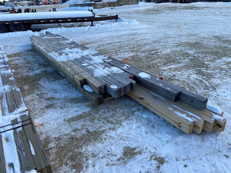 #3790-•-bundle-of-laminated-wood-beams-image-5