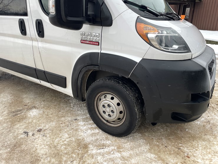 2022-dodge-1500-image-14