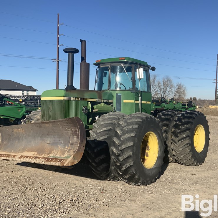 1981 JOHN DEERE 8640