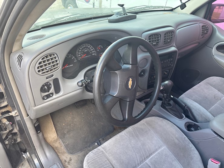 2014-chevrolet-trail-blazer-ls-image-7