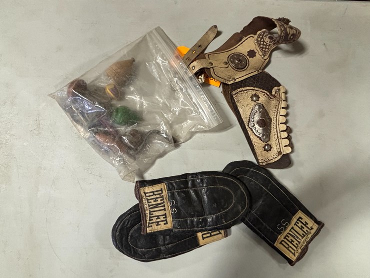 #3001-•-leather-holster-image-3