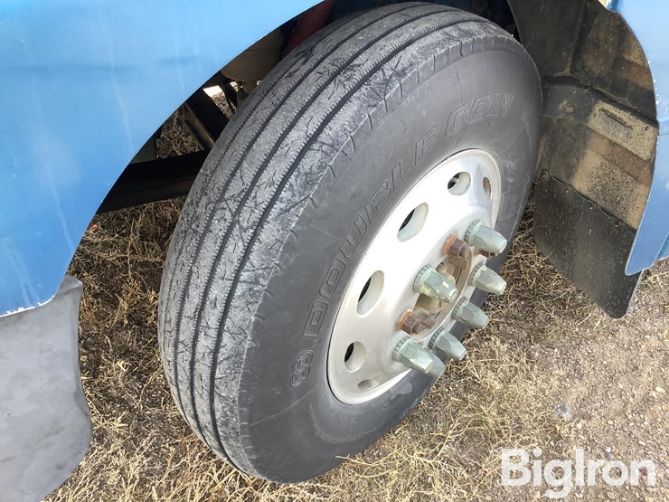 1998-peterbilt-377-image-9