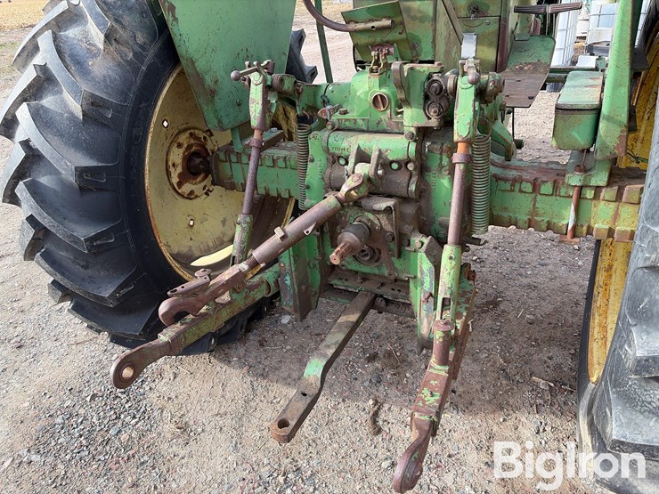 1961-john-deere-2010-image-11