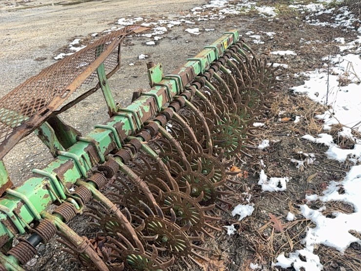 john-deere-15-image-13