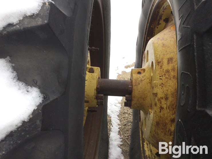 1981-john-deere-8640-image-17