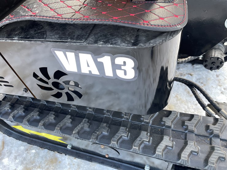 #204-•-miva-va13-mini-excavator-image-12