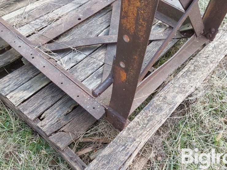 3-pt-carry-all-image-10