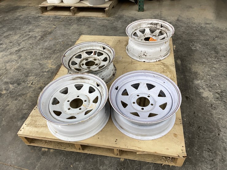 #3801-•-(4)-15"-trailer-wheels-image-3