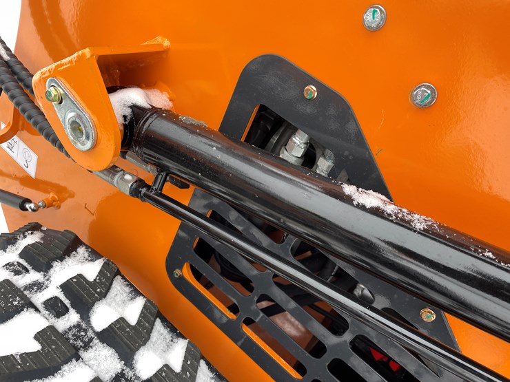 #305-•-new-landhonor-mini-skid-steer-loader-image-36