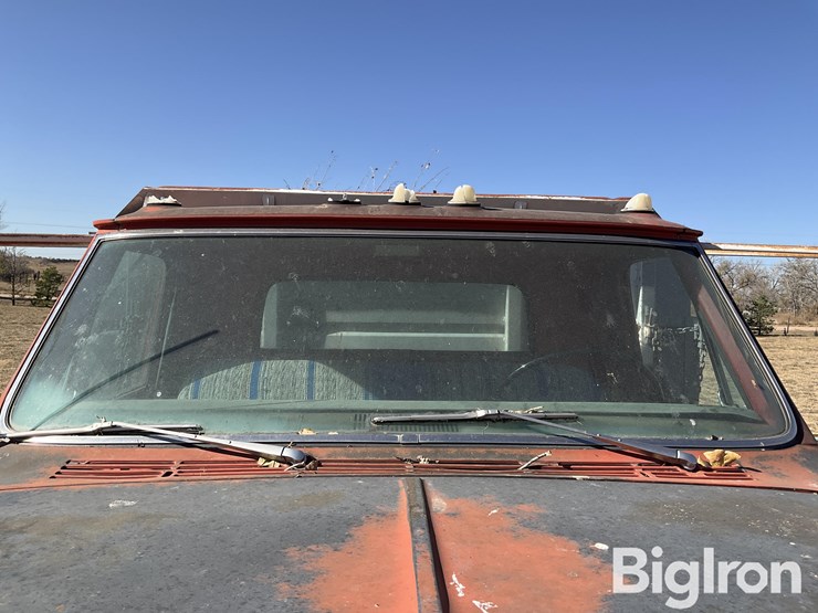 1970-gmc-5500-image-13