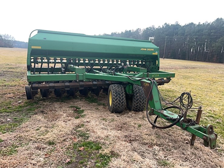 john-deere-1560-image-3
