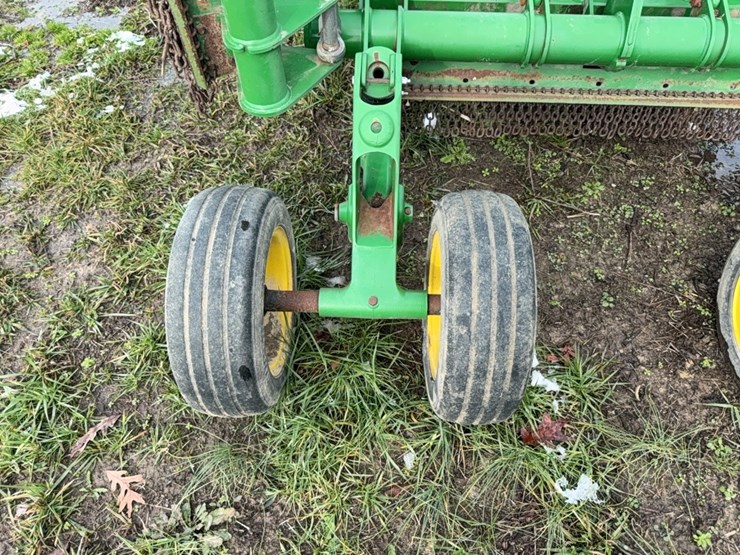 john-deere-15-image-26